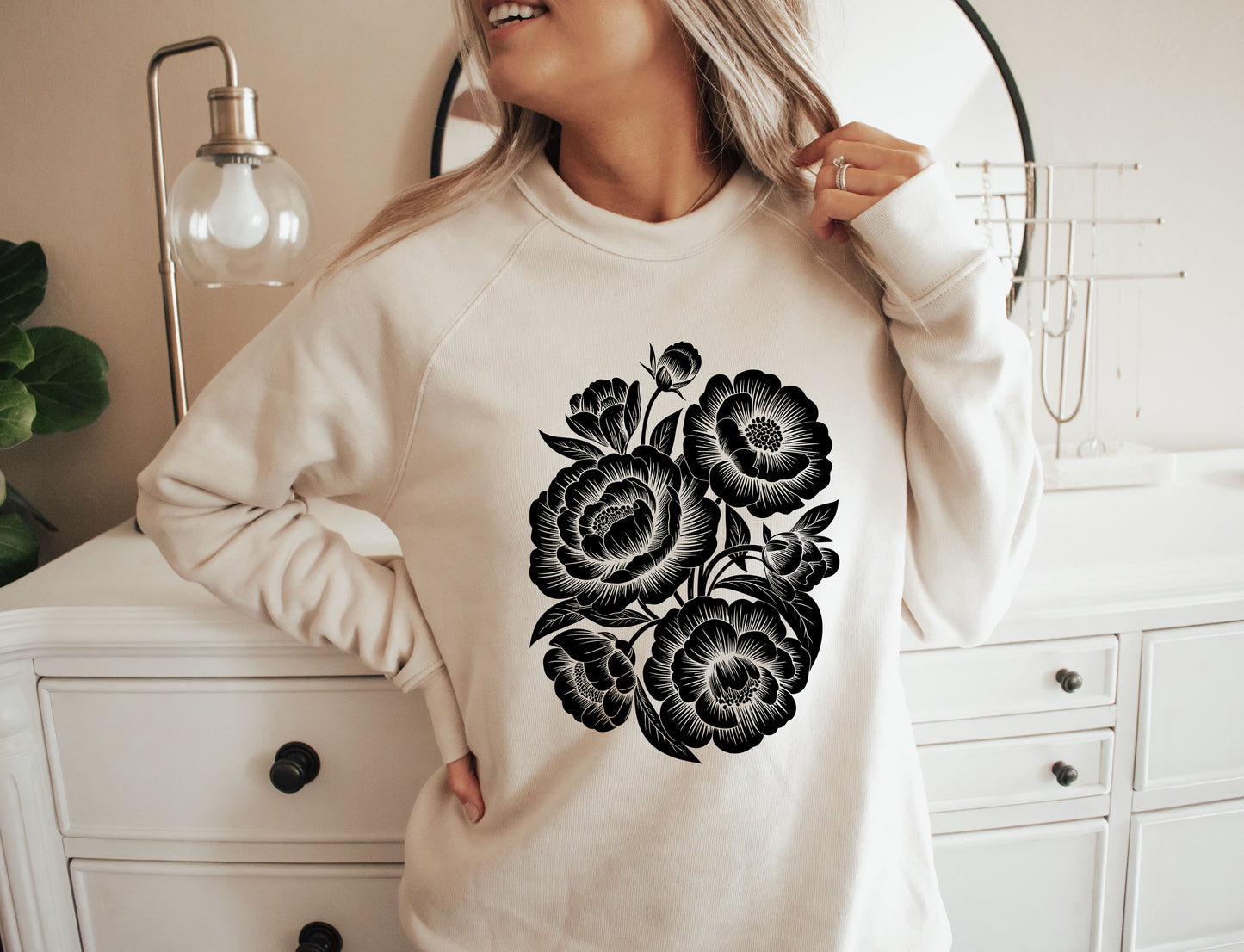 Chic Floral Fleece Crew